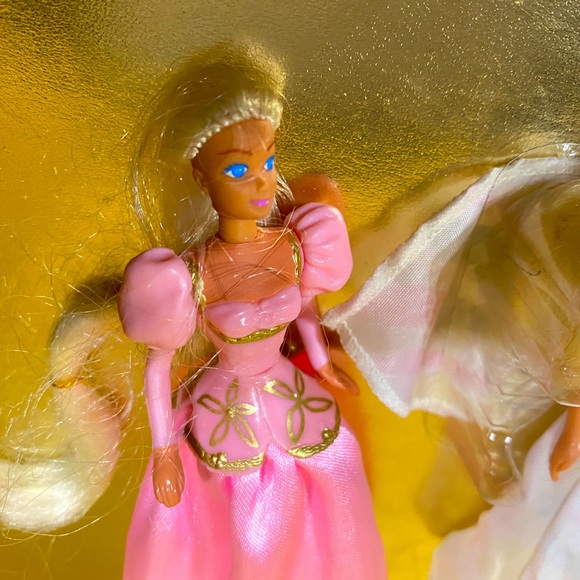 BARBIE VTG 1997 MCDONALD’S HAPPY MEAL TOY BUNDLE OF 2 HAIR YOU CAN BRUSH - Picture 9 of 12